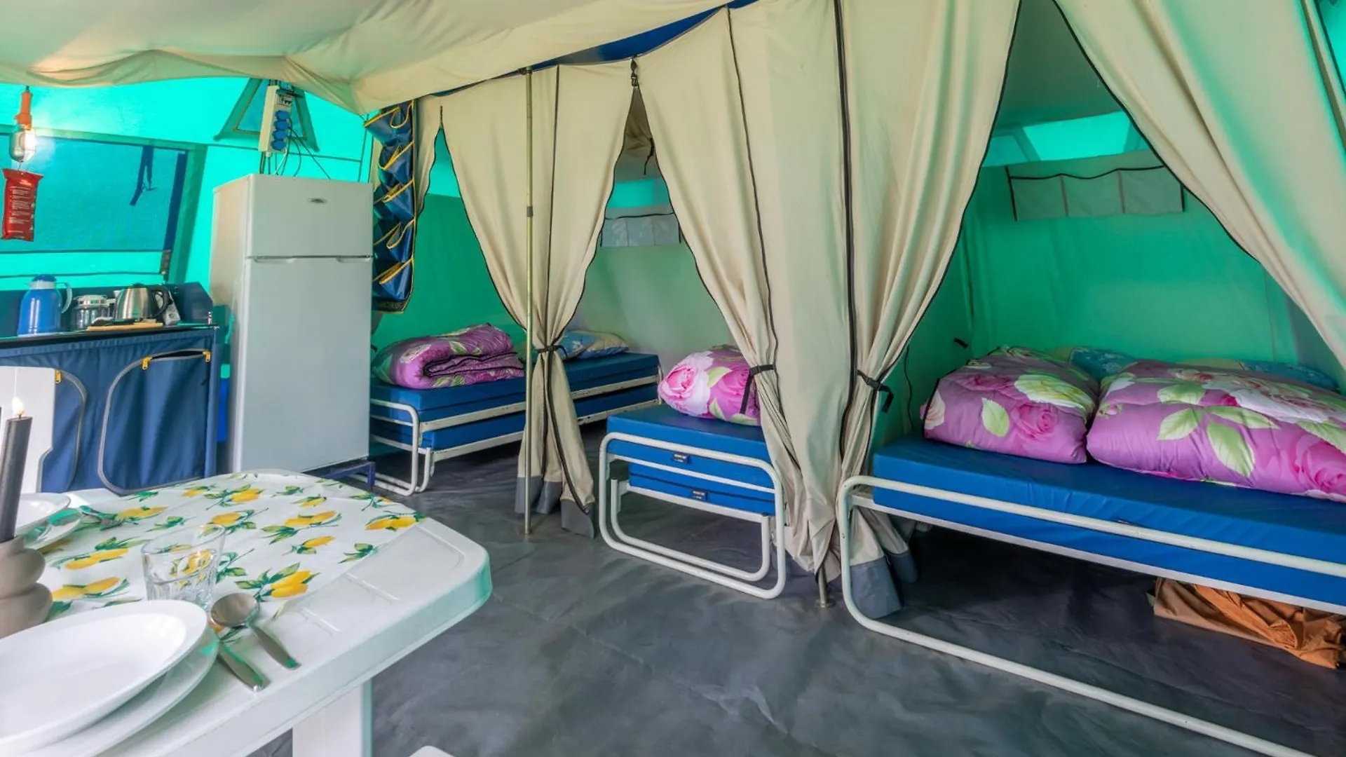 Camping Interpals Eco Resort Isla Roja 0*,  Spanien